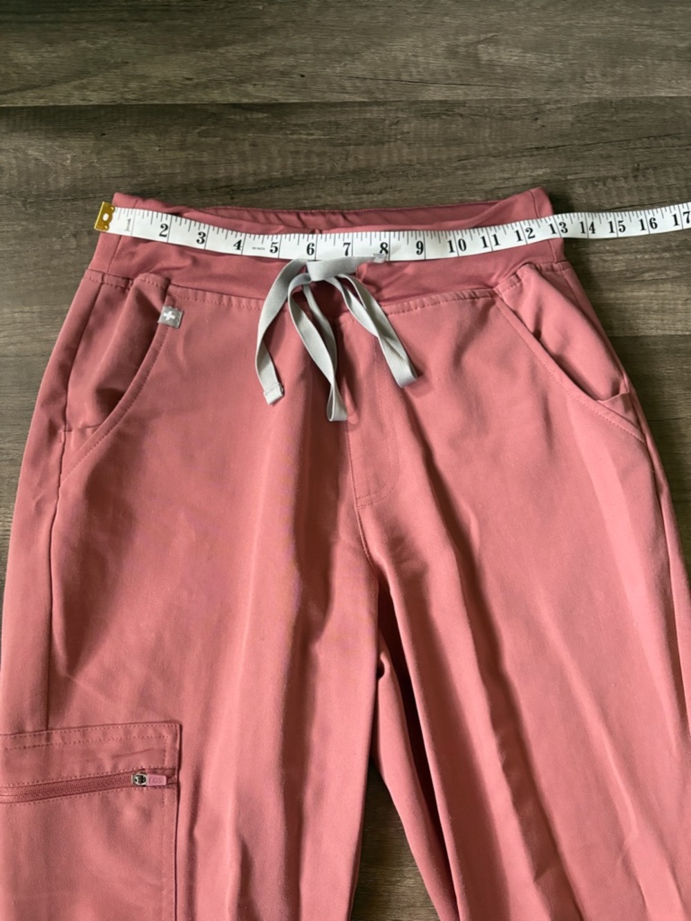 FIGS Scrub Set in Dusty Rose/ Pink Blush Catarina One-Pocket Zamora Jogger - Picture 8 of 12